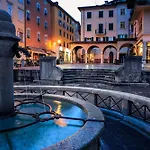 Residenza Rocca Del Lago - Happy Rentals
