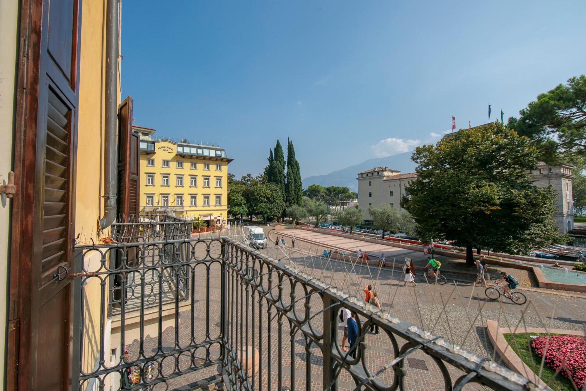 Residenza Rocca Del - Happy Riva del Garda