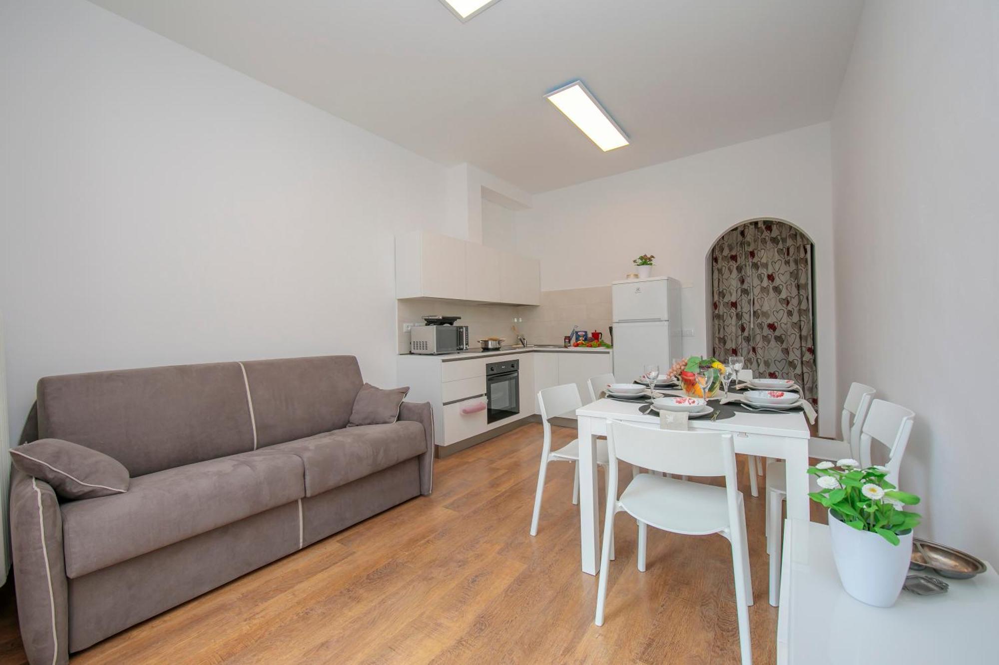 Residenza Rocca Del - Happy Apartment Riva del Garda